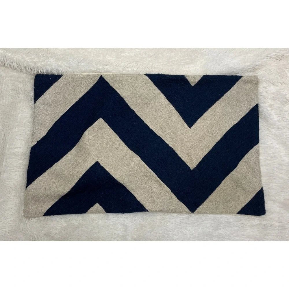 Pottery Barn Pillow Cover Chevron Blue & Beige 100% Cotton Rectangle Lumbar Sham